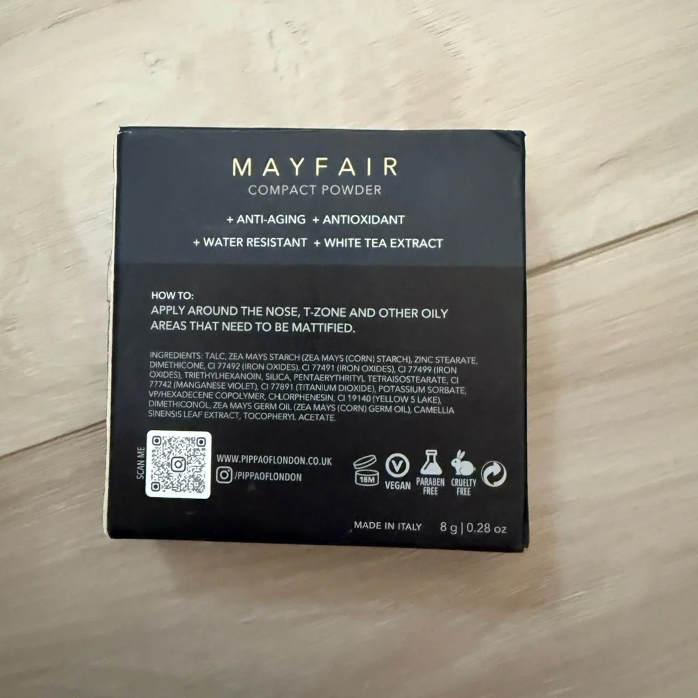 Pippa of London Mayfair Indulgent 856 Matte Compact Powder